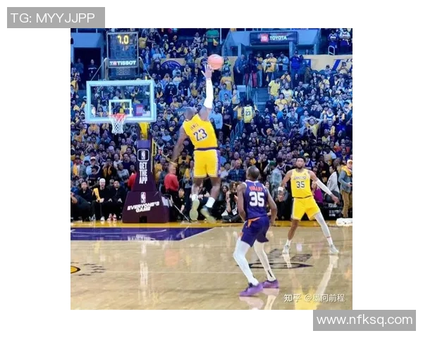 湖人季后赛对决太阳队的精彩瞬间与战术分析